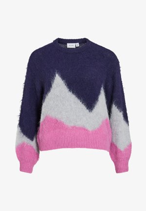 Gebreide trui in marineblauw, grijs en roze met een geometrisch bergpatroon. Voorzien van een ronde hals en lange, licht opgepofte mouwen.