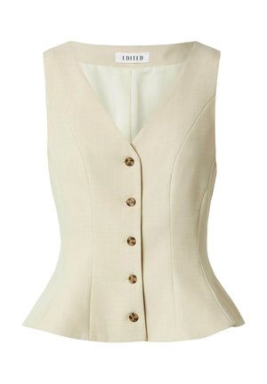 Mouwloos beige op maat gemaakte vest met V-hals, vijf bruine knopen aan de voorkant en een licht uitlopende zoom.