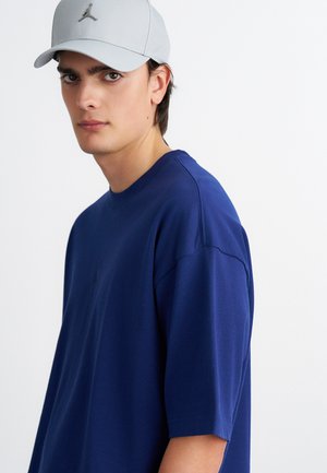 CREW - Lihtne T-särk - blue void