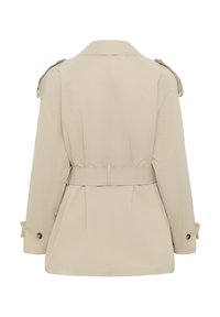 Beige trenčkot s opaskem v pase, epaulettami na ramenou, skládacím zadním dílem a knoflíkovými detaily na manžetách. Vyrobeno z lehkého materiálu.