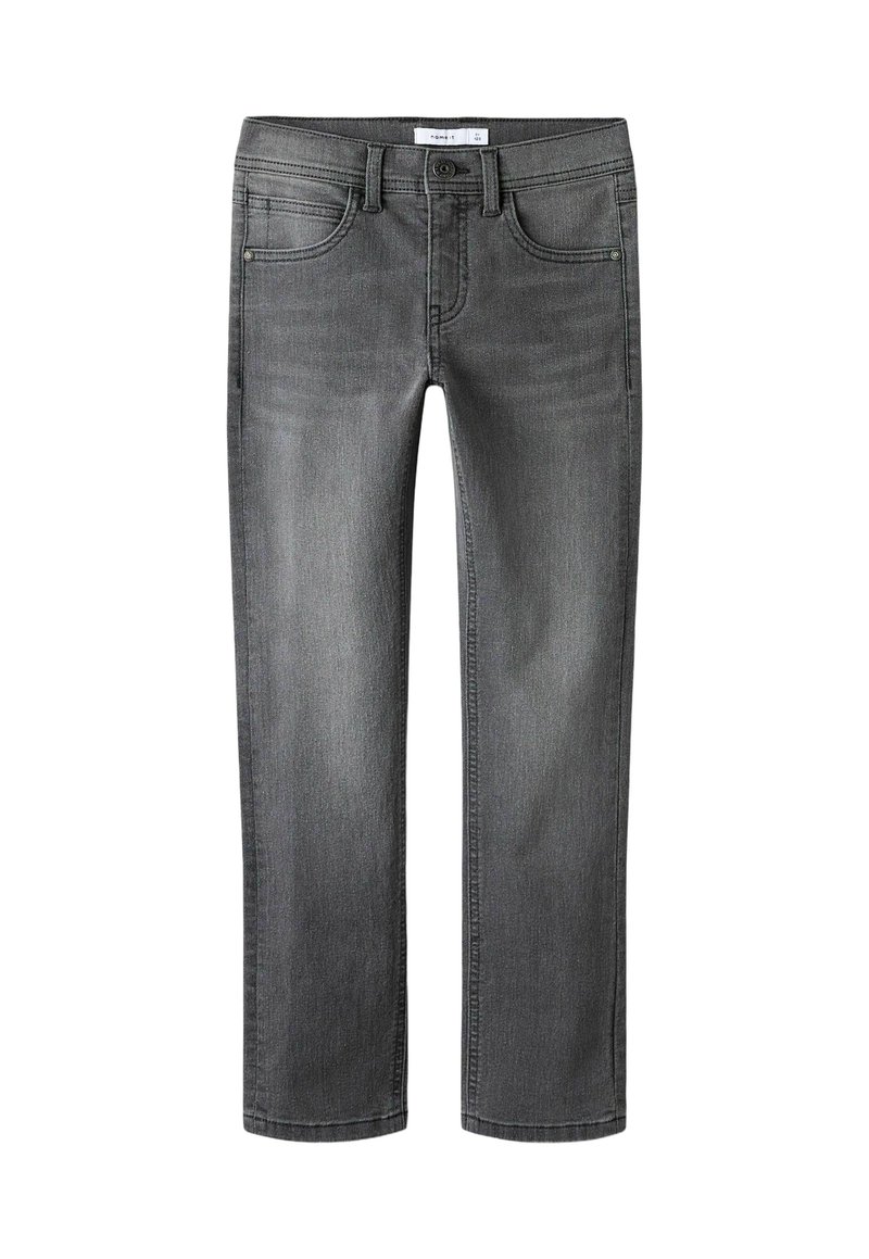 Vaqueros ajustados gris para niños con bolsillos delanteros y traseros, trabillas para cinturón y cierre de botón, etiqueta de talla visible dentro de la cinturilla.