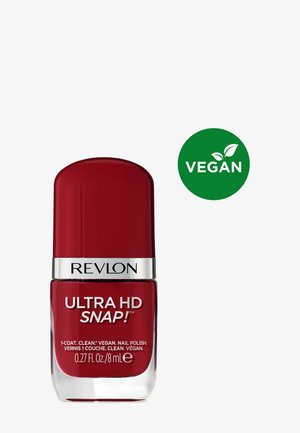 Bouteille de vernis à ongles rouge Revlon Ultra HD Snap, étiquetée vegan, 0,27 fl oz (8 mL), avec symbole de certification vegan vert.