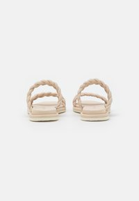 Tamaris Slippers - ivory