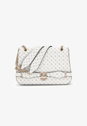 Borsa a tracolla in finta pelle bianca con motivo dorato, tracolla a catena e dettagli in oro. Presenta una pattina superiore e una tracolla regolabile.