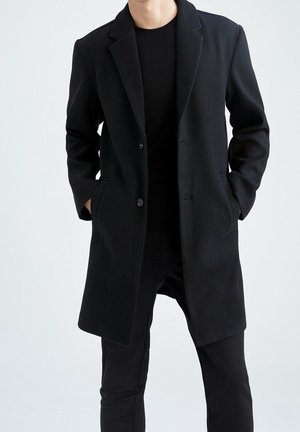 Pitkä takki - black