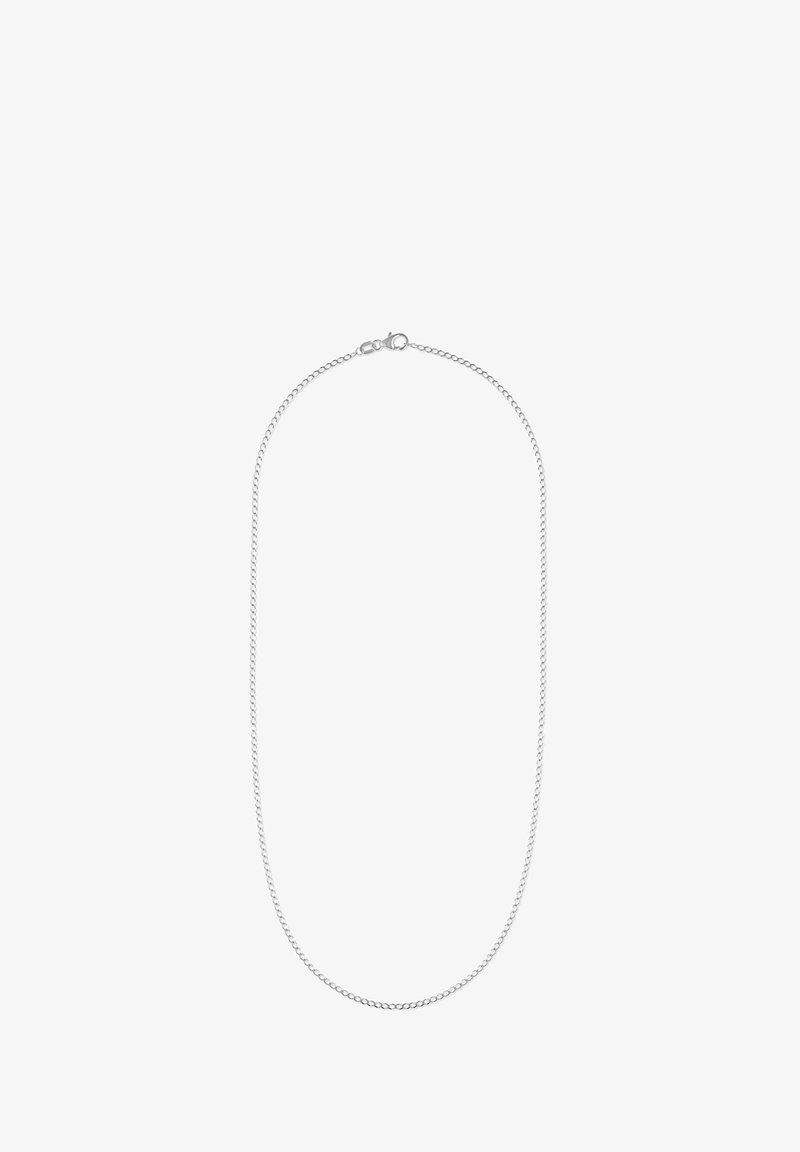 Sølvfarvet metal kædehalssmykke med et snoet design, der har en sikker lås og en glat overflade, præsenteret mod en ensfarvet baggrund.