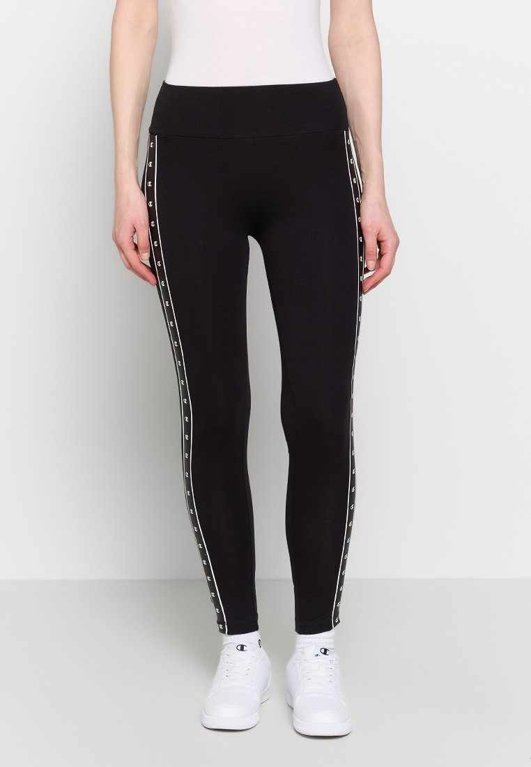 Pantaloni de trening