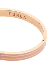 Kullatooni metallist käevõru läikiva viimistlusega, millel on kaks horisontaalset roosat triipu ja sisse pressitud "FURLA" brändimine.
