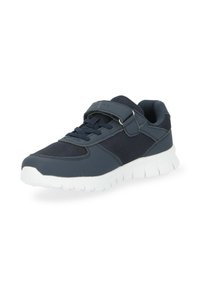 Scarpe sportive navy con tomaia in mesh, colletto imbottito, chiusura con lacci e strap, e suola in gomma bianca con scanalature per una migliore aderenza.