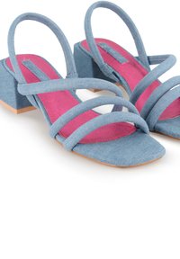 Blogger Sandalias - azul