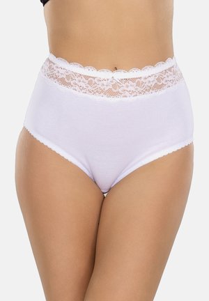 Witte high-waisted onderbroek met een delicate kanten tailleband met een golvende rand, gemaakt van zacht katoen, met een eenvoudig ontwerp.