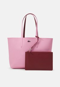 Kijelölve, pink/rosa
