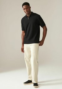 Next ZIP NECK SMART REGULAR FIT - Polo - black