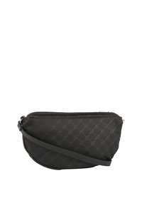 Borsa a tracolla nera realizzata in morbido tessuto, caratterizzata da un motivo sottile, chiusura con zip e tracolla regolabile. Forma arrotondata senza accessori esterni.