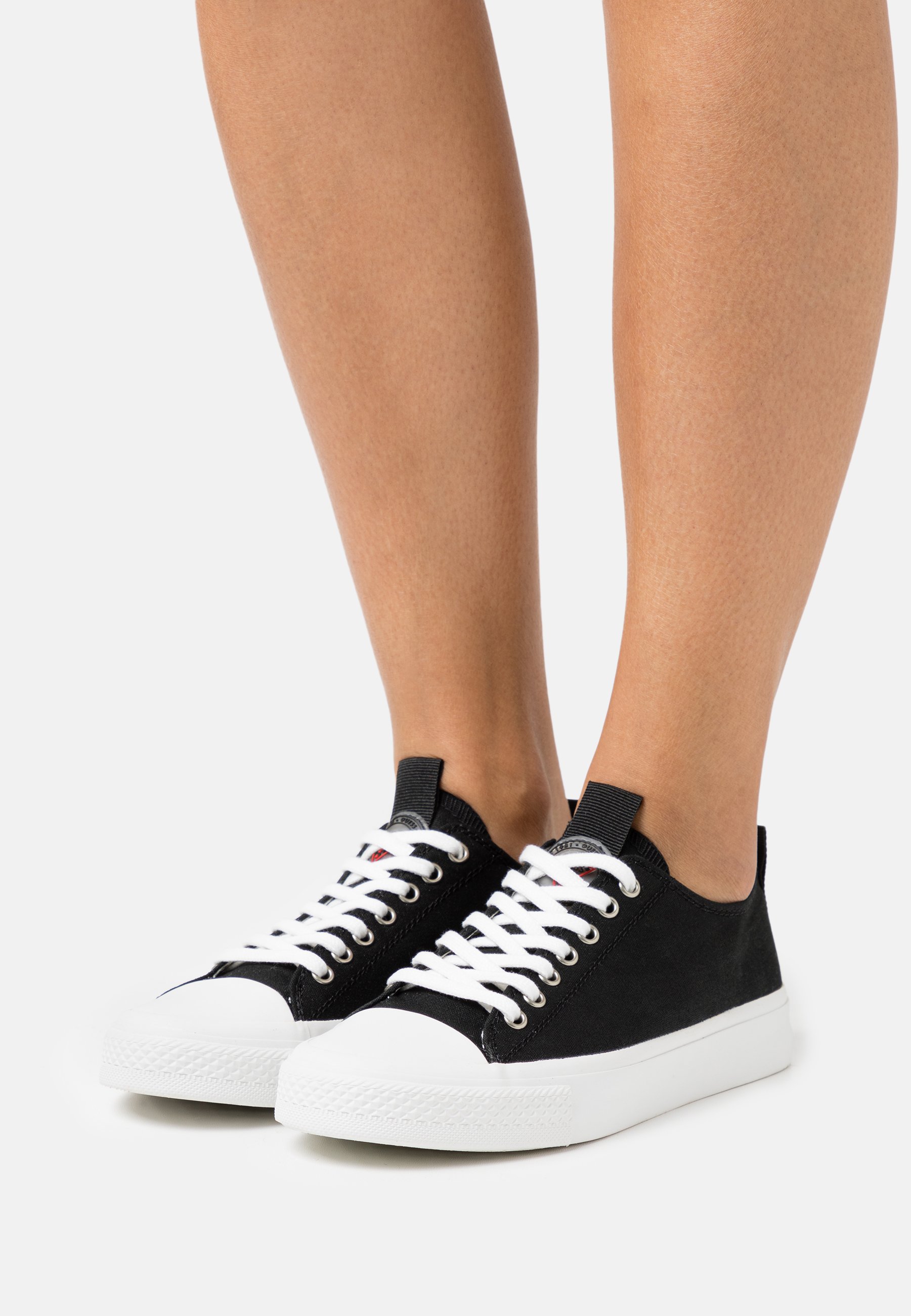 lace up heels platform