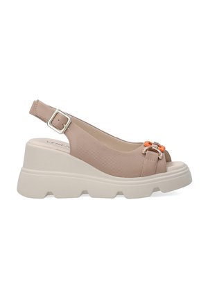 Platform sandals - beige