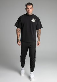 SIKSILK - JOGGERS - Pantaloni cargo - black Immagine in miniatura 1