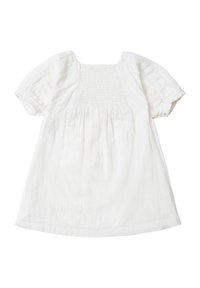 Weißes Babykleid mit kurzen, puffigen Ärmeln und gerafftem Brustdetail, aus leichtem, texturiertem Stoff, flach auf weißem Hintergrund präsentiert.