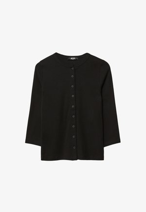 Cardigan noir en tissu doux, avec un col rond, des manches trois-quarts et un devant à boutons avec six boutons.