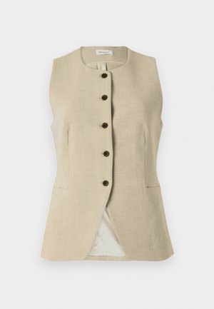 Beige linervest med rund hals, frontlukking med knapper og to sidelommer; har en glatt tekstur og skreddersydd passform.