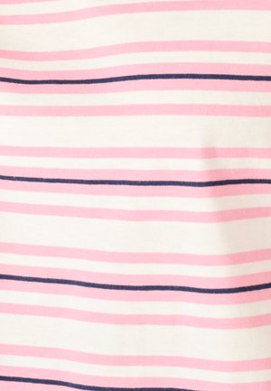 Horizontale roze en marineblauwe strepen op een witte stoffen achtergrond.