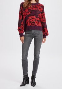 Nümph Neule - red