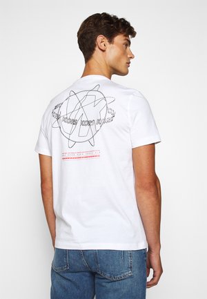 GLOBE TEE - T-shirt imprimé - white