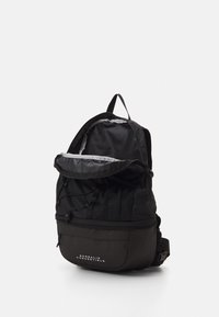 The North Face BOREALIS CONVERTIBLE PACK - Rucsac - black