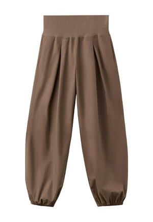 Pantalon ample marron taille haute avec poignets élastiques froncés et plis avant, présenté sur un fond blanc.