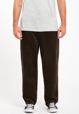 FREAZY LOOSE - Pantalon classique - dark brown