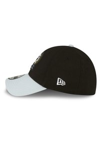 Casquette des Raiders de Las Vegas NFL 39THIRTY New Era Modèle Salute to Service