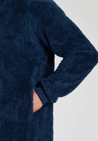 Loungeable SHERPA ALL IN ONE - Pigiama - navy