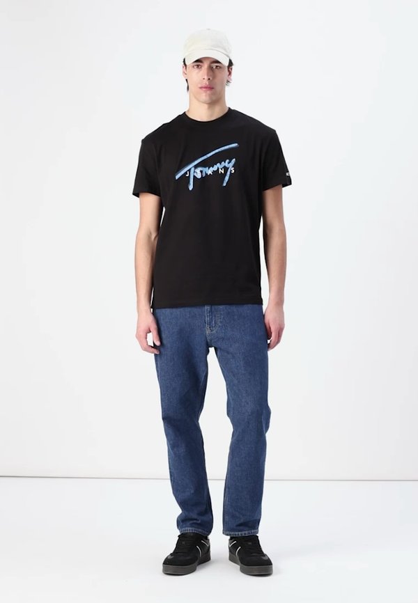 SIGNATURE TEE - Print T-shirt4