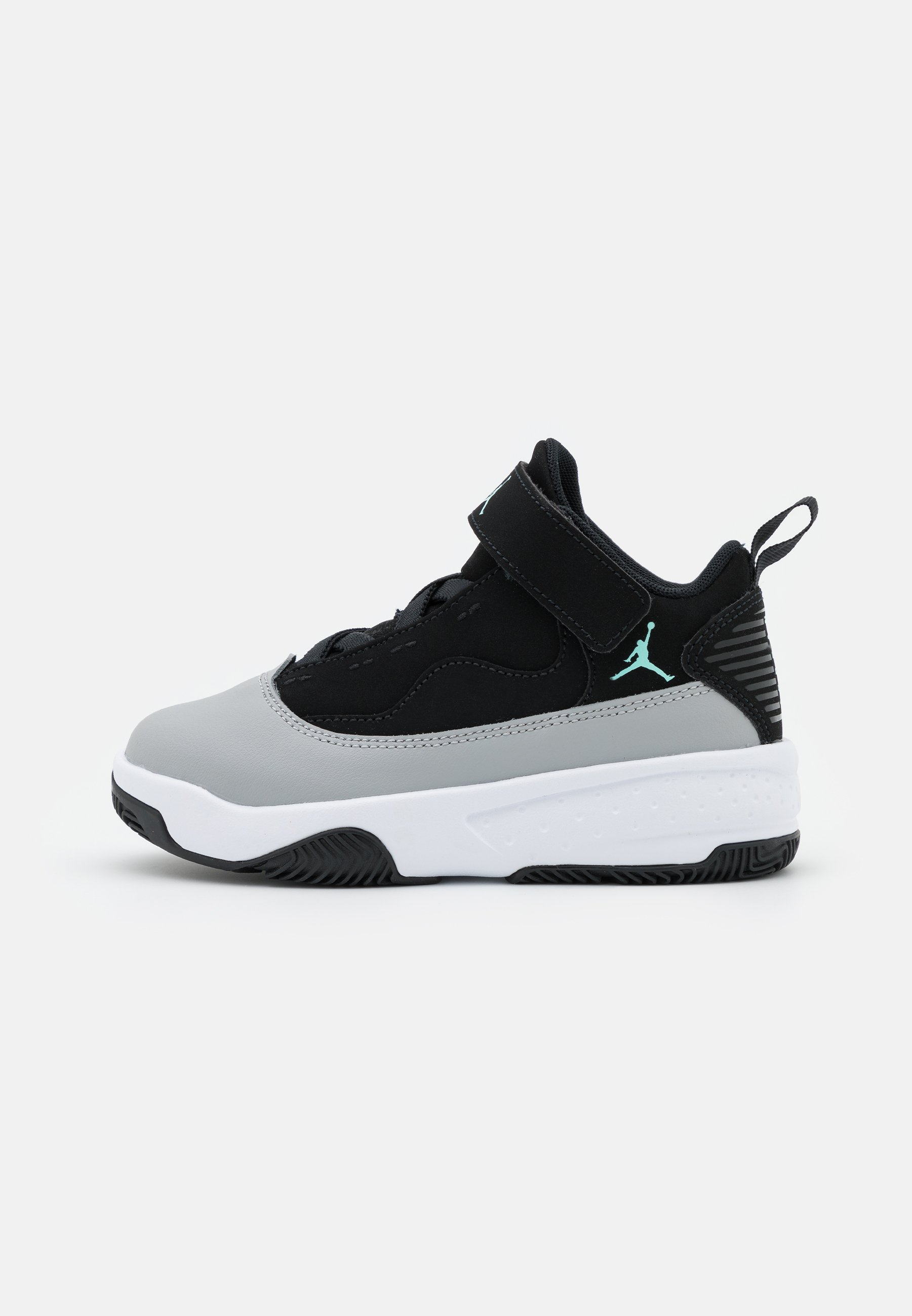 jordan max aura unisex