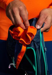 Brooks HIGH POINT - Impermeabile - aegean bright orange lt slate
