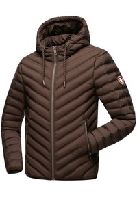 Bruine pufferjack met een rits aan de voorkant, capuchon en chevron-quilting. Heeft metalen ritsen en een ronde patch met een logo op de mouw.