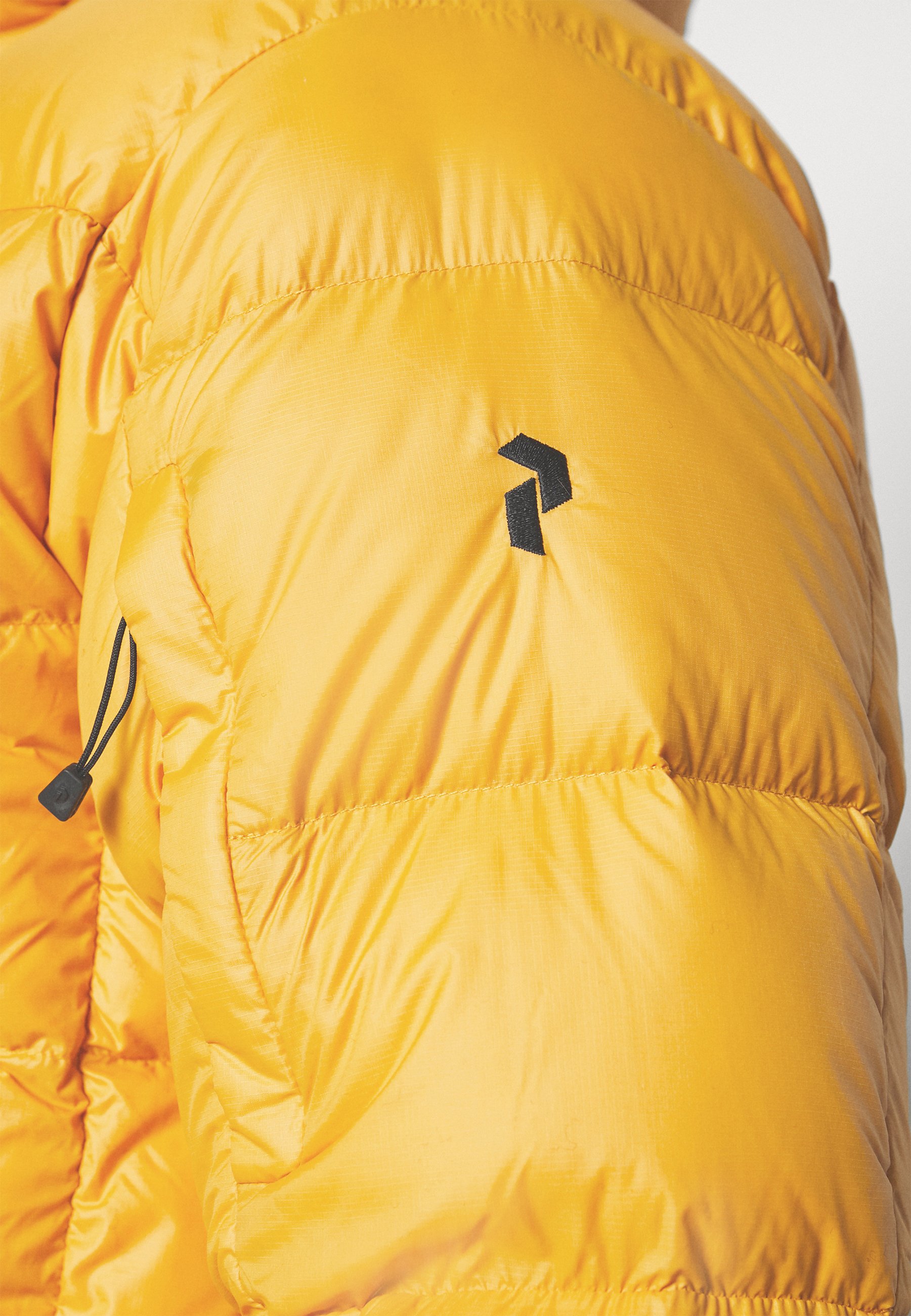 peak performance blaze jacket