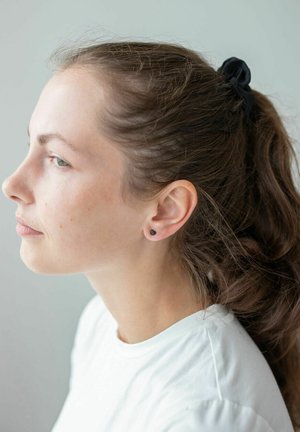 Wildcat HEART EARSTUDS - Ohrringe - Schwarz