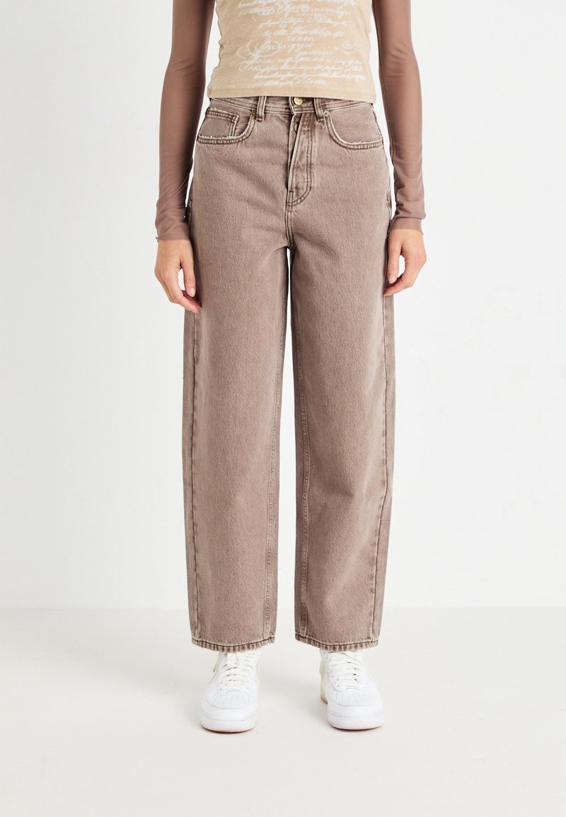 Pepe Jeans BARREL - Jeans a sigaretta - earth brown