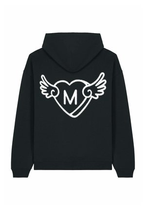Felpa nera con cappuccio caratterizzata da un design a cuore alato bianco con una "M" al centro, realizzata in tessuto morbido con polsini e orlo a costine.