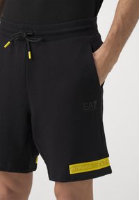 EA7 Emporio Armani Pantalones deportivos - nero