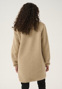 Love Copenhagen Manteau d'hiver - white pepper