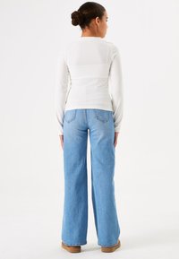 Garcia ANNEMAY 551 WIDE - Flared Jeans - medium used