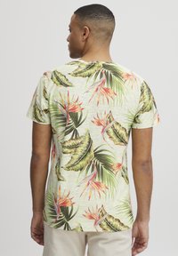 Blend BHTROMAS - T-shirts med print - sea foam