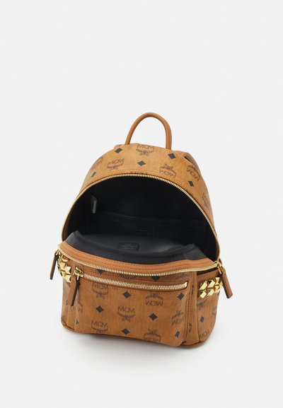 MCM STARK BACKPACK  - Rugzak - cognac