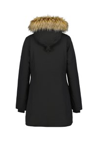 Parka nera con cappuccio rifinito in pelliccia. Realizzata in tessuto liscio, design di lunghezza media, con chiusura a fibbia sul collo e maniche lunghe.