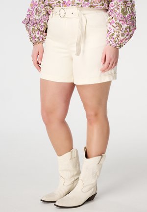 Jeans Shorts - cream