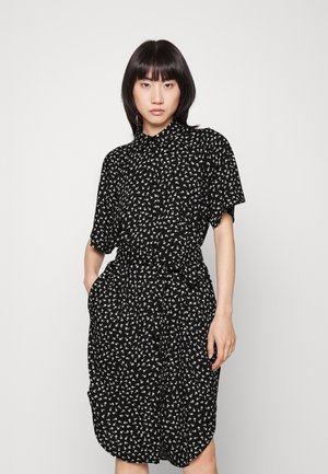 Shirt dress - poetic