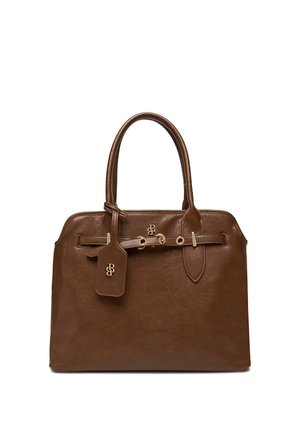 Borsa a mano in pelle marrone con doppi manici, cintura decorativa con finiture in metallo dorato e targhetta in pelle abbinata con iniziali del logo in oro.