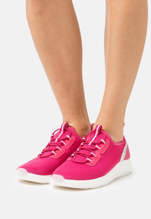 Jana 8-8-24761-20 - Trainers - fuxia